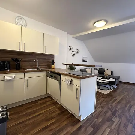 아파트 Serles - Im Zentrum Von *