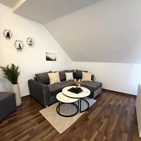 Apartment Serles - Im Zentrum Von *